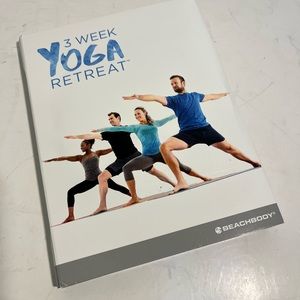 3 Week Yoga Retreat Beachbody 4 DVDs Manual Guide Pose Tracker